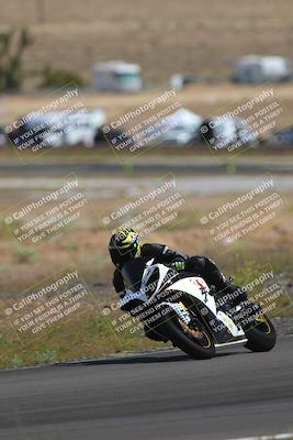 media/Apr-24-2022-TrackXperience (Sun) [[0a4e3d9450]]/Group 3/session 5 turn 6/